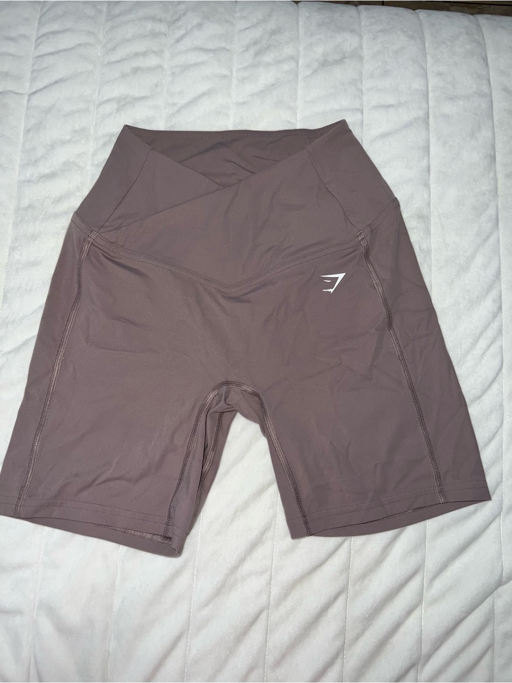 Gymshark Women’s Mauve V-Front High-Rise Bike Shorts